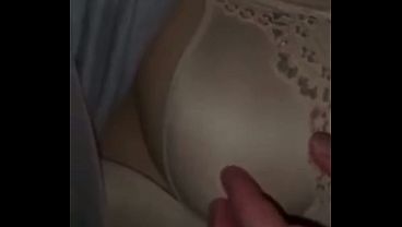 I brought a Vietnamese girl home and we had sex, but I didn't dare ejaculate inside.
